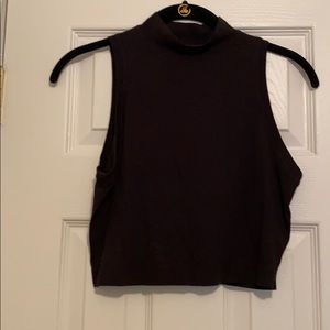 Lululemon crop top